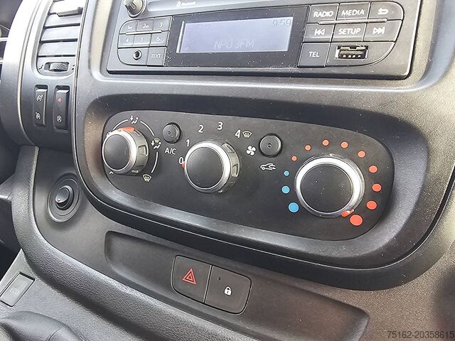 Bestelauto RENAULT TRAFIC 2.0 DCI L1H1 Airco Euro6 NAP