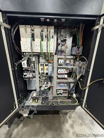 2005 Mazak VCN 510C Mazak VCN 510C