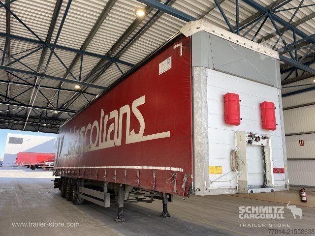 Öppen semitrailer med kapell Schmitz Cargobull Curtainsider Standard