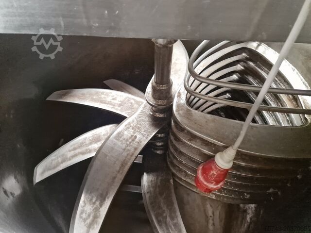 Device for grinding dry bread Ritter