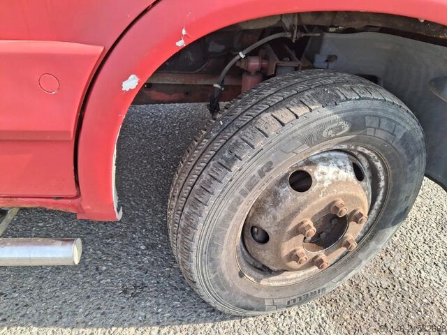 Iveco Daily 40C13 * N1 * 2,8 ltr * Rijbewijs B E * Handgeschakeld * Iveco Daily 40C13 * N1 * 2.8 ltr * B  E Rijbewijs * M...