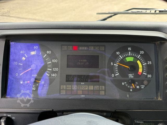 Κλειστό βαν MERCEDES-BENZ ATEGO 815 Koffer 4,30 m Ladebordwand 1,5 T*AHK