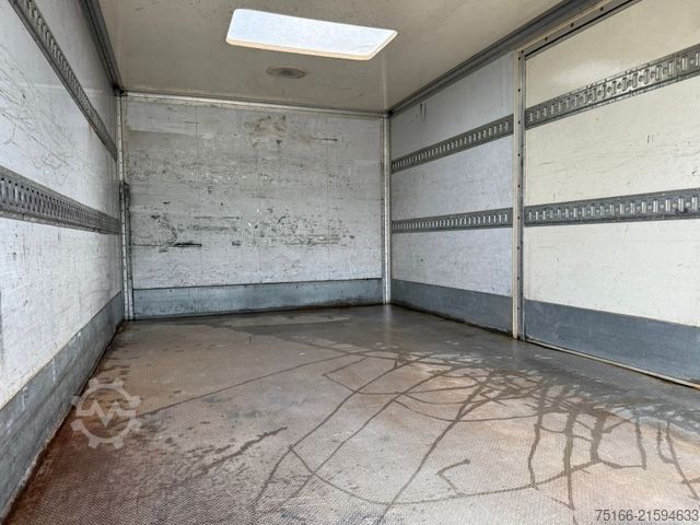 Κλειστό βαν MERCEDES-BENZ ATEGO 815 Koffer 4,30 m Ladebordwand 1,5 T*AHK