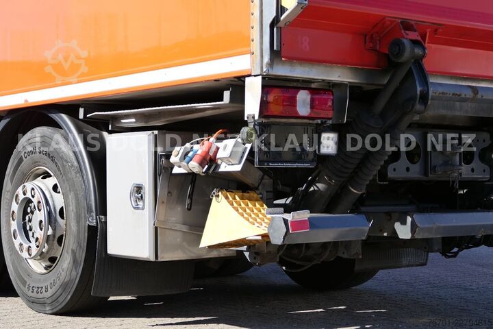 Hűtős teherautó MERCEDES-BENZ Antos 2536 Kühlkoffer Retarder LBW Euro 6