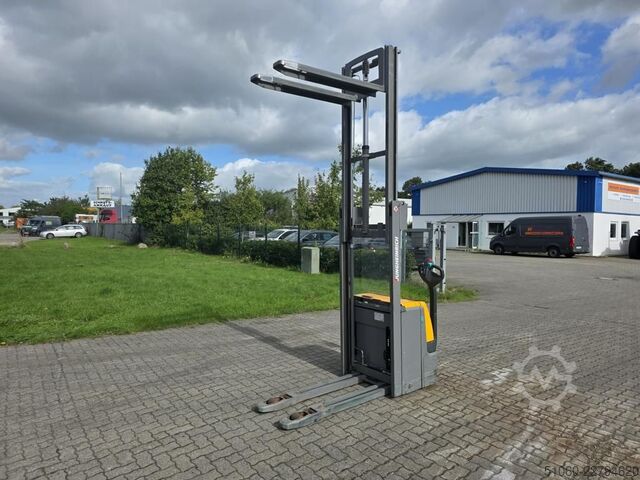 Gyalogos targonca Jungheinrich EJC112z