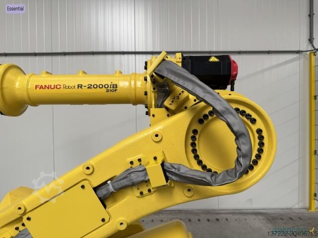 Renovirani robot sa garancijom od 1 godine FANUC R-2000iB/210F