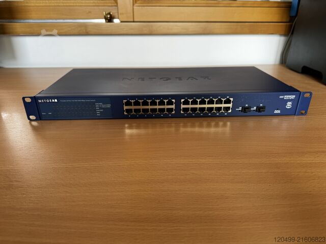 Comutator Inteligent NETGEAR ProSafe 24 port gigabit s w GS724T V4
