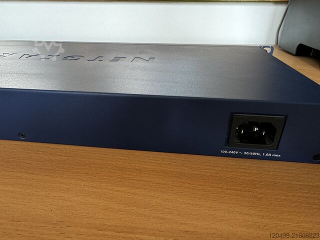 Comutator Inteligent NETGEAR ProSafe 24 port gigabit s w GS724T V4