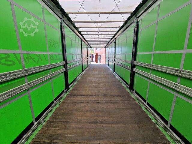 Przesuwne plandeki Berger Ecotrail Tautliner 3 axle - SAF Axle - Pallet b...