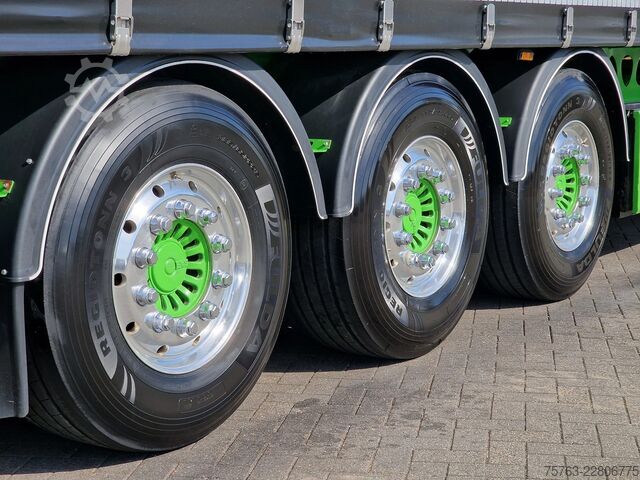 Przesuwne plandeki Berger Ecotrail Tautliner 3 axle - SAF Axle - Pallet b...
