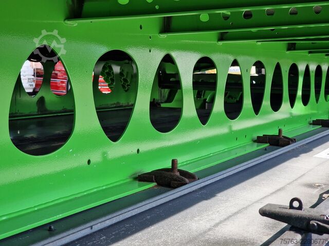 Przesuwne plandeki Berger Ecotrail Tautliner 3 axle - SAF Axle - Pallet b...