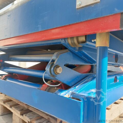 Schaarheftafel met rollenbaan Kraus H20-23  2000kg 1600x1400 mm
