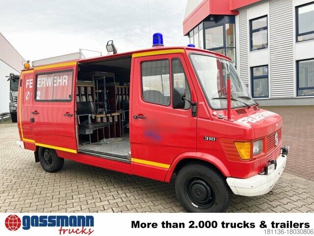 Tűzoltóautó Mercedes-Benz 310 KA 4x2, TSF, Benziner!