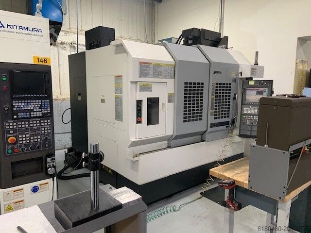Okuma Genos M560V VMC fra 2015 med 4800 driftstimer. Okuma Genos M560-V