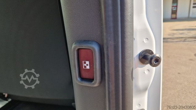 Minibus MERCEDES-BENZ Sprinter Lord Light 22 Sitzer 3 x Lagerfahrzeug