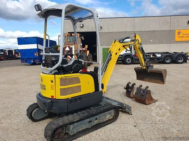Mini excavator WACKER NEUSON E13-01 - Model EZ17 Minigraver - 757 uren