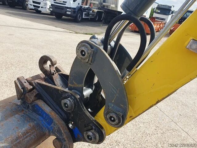 Mini excavator WACKER NEUSON E13-01 - Model EZ17 Minigraver - 757 uren