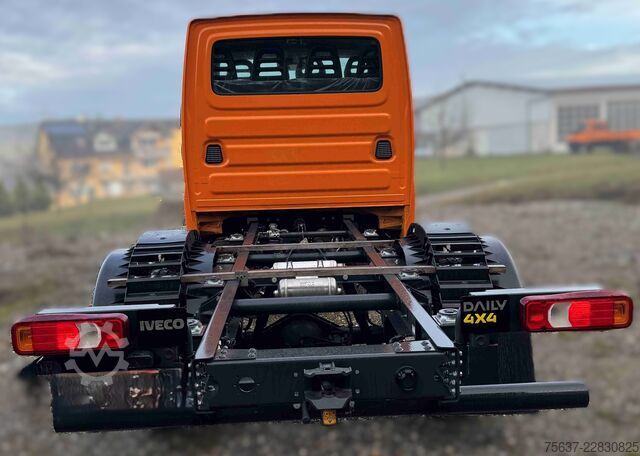 Overige Iveco DAILY 70 S 18H A8 DoKa 4x4 WX GV5*