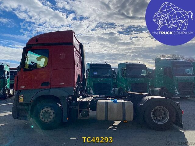 Standard-SZM Mercedes-Benz 18.42