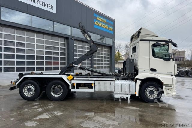 Abrollkipper MERCEDES-BENZ Antos 2543 6x2 Hiab 21T