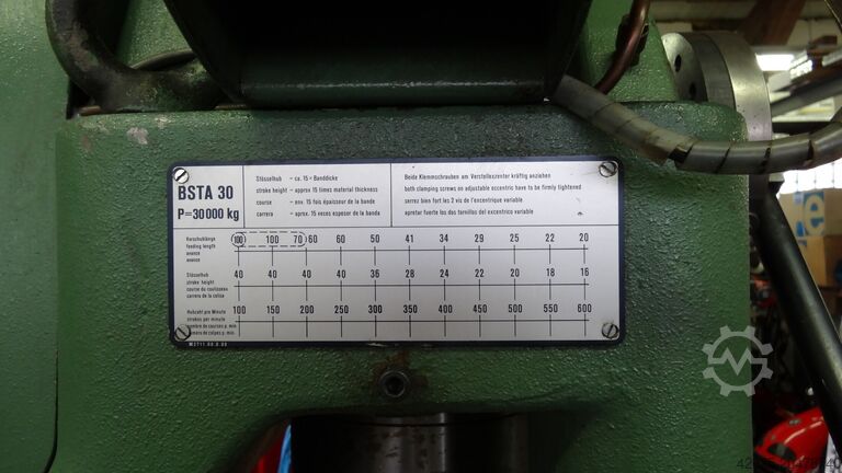 Automatyczna maszyna wykrawająca BRUDERER + SOPREM Typ BSTA 30