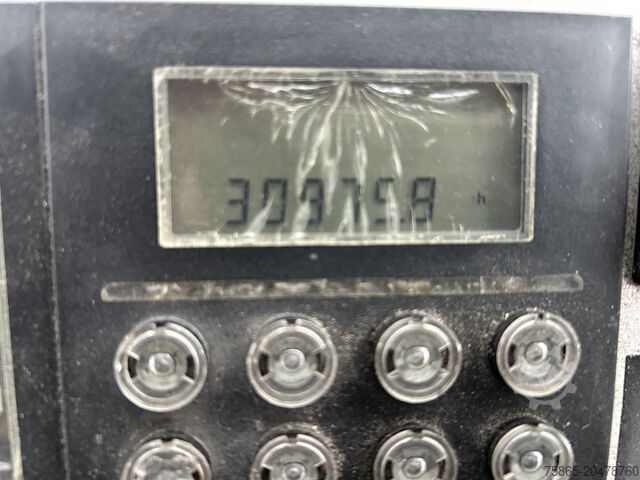 Standard-SZM Terberg YT 182 Terminal Tractor / Allison - Cummins