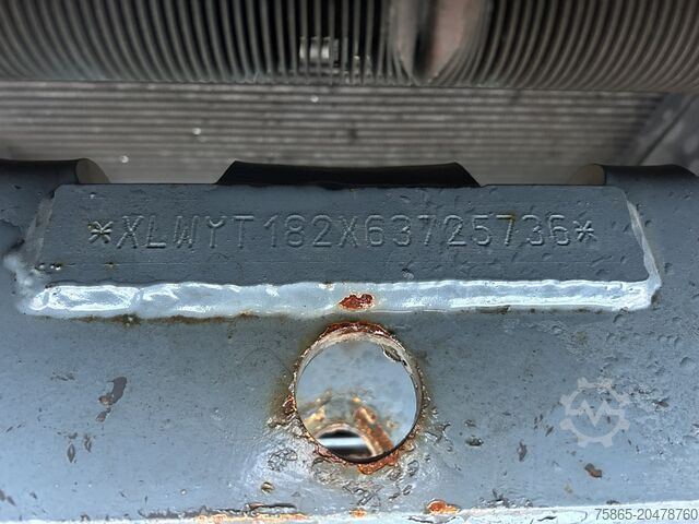 Standard-SZM Terberg YT 182 Terminal Tractor / Allison - Cummins