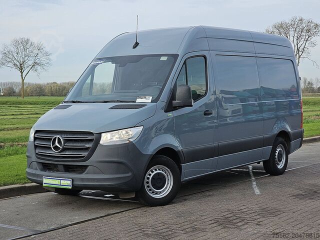 Στέισον βάγκον με ψηλή οροφή MERCEDES-BENZ SPRINTER 316 L2H2 Mbux Trekhaak