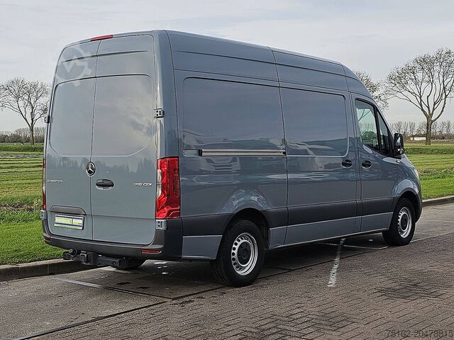 Στέισον βάγκον με ψηλή οροφή MERCEDES-BENZ SPRINTER 316 L2H2 Mbux Trekhaak