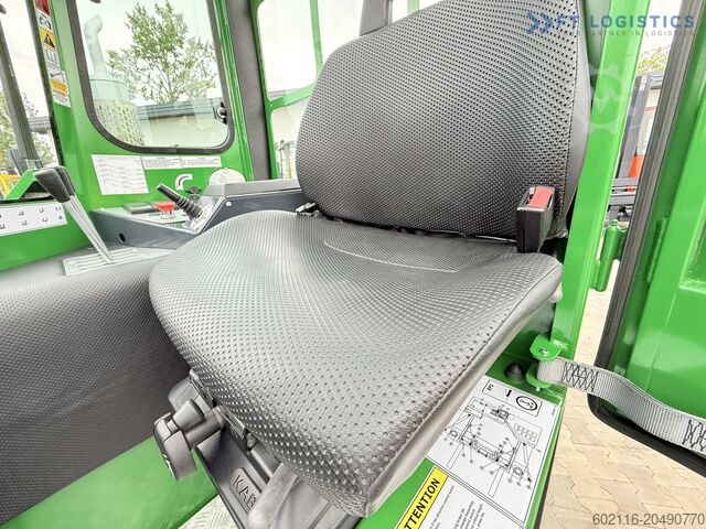 Wózek widłowy czterokierunkowy Combilift C4500 DIESEL DUPLEX WIDE FORK POSITIONER