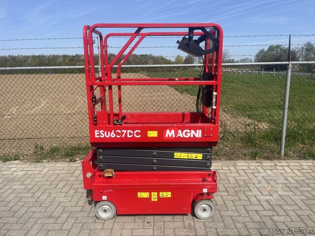 Scissor lift MAGNI ES0607DC | 2023