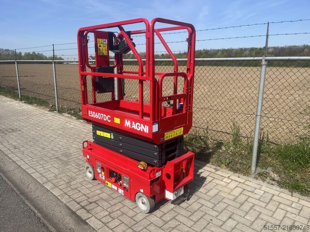 Scissor lift MAGNI ES0607DC | 2023