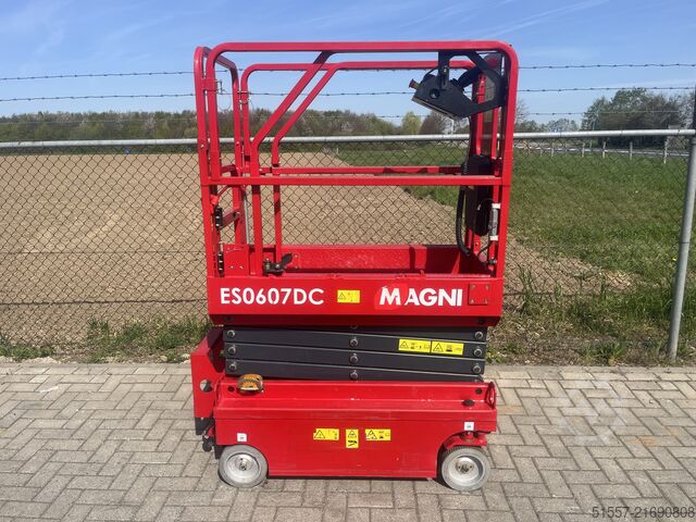 Scissor lift MAGNI ES0607DC | 2023