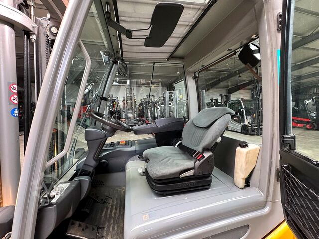 Service + UVV 07/27 Elektrisk 2.910 t Jungheinrich EFG S30