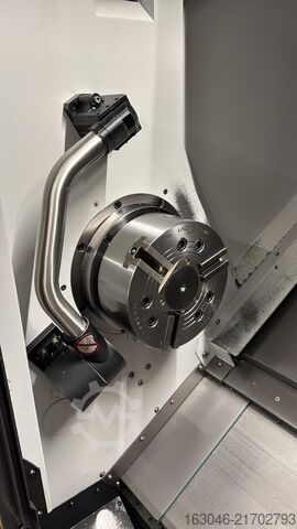 CNC-svarvning-fräsning DOOSAN Puma 2600SY II mit Siemens