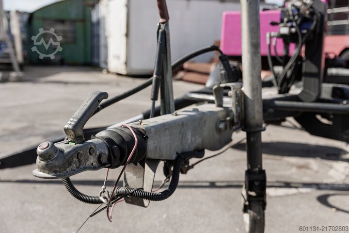 Mobil arbetsplattform Niftylift Nifty 120T