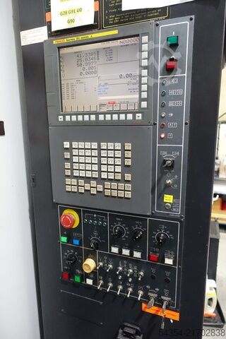 Centre d’usinage horizontal à double palette pour usage intensif Doosan HM1000