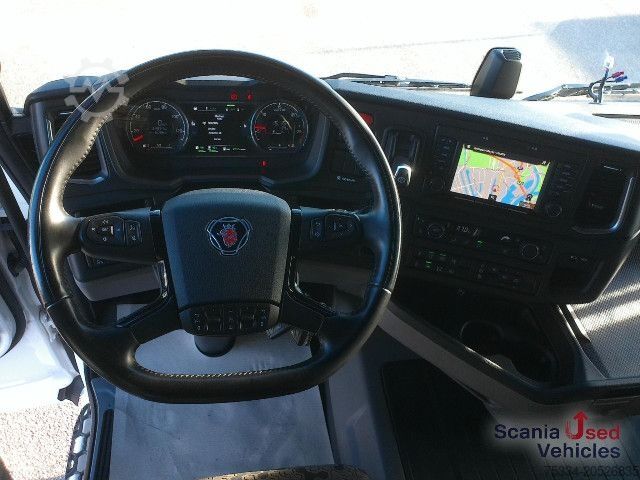 Standaard trekker Scania R 460 A4x2NA SUPER NAVI DAB