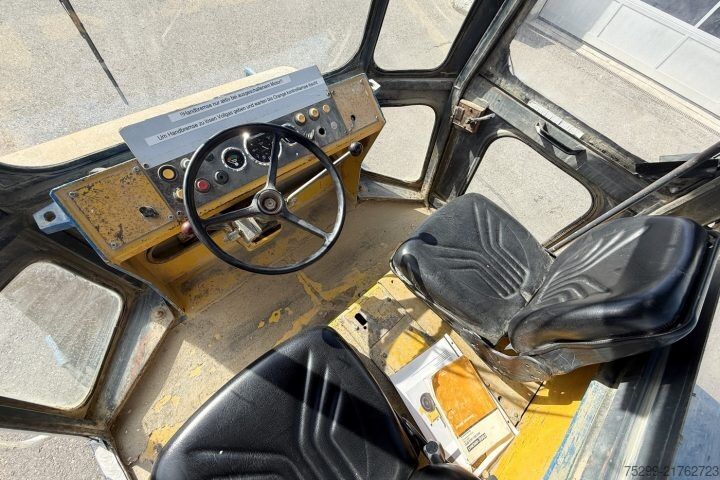 Egyéb  2000 W 602 BD Strassenwalze / Swiss-Vehicle