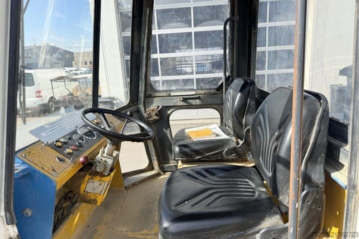 Egyéb  2000 W 602 BD Strassenwalze / Swiss-Vehicle