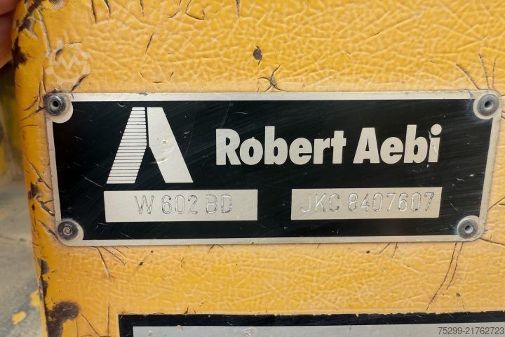 Egyéb  2000 W 602 BD Strassenwalze / Swiss-Vehicle