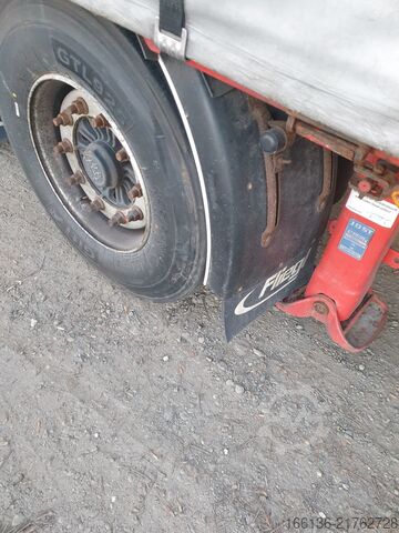 Nyitott ponyvás félpótkocsi FLIEGL Gardine Mega xtra-long