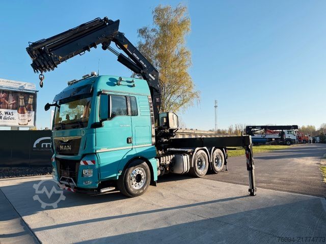 Autolaadkraan MAN TGX 33.560 6x4 Kran 21m Funk