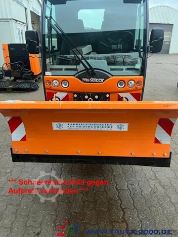 Veegmachine Multicar Tremo X56 Winterdienst Streuer + Besen NUR 9TKM