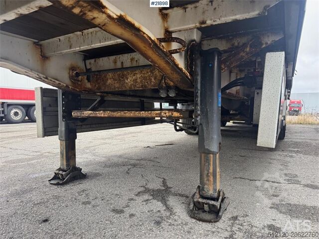 Szafka Ekeri z pełnym otwarciem bocznym. Ekeri Cabinet with full side opening.