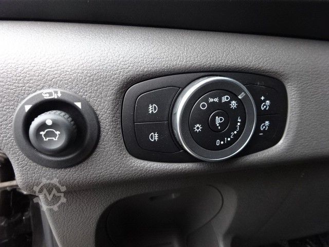 Yüksek tavanlı panelvan FORD Transit 350L4H3 RWD DoKa SYNC4 WiPa ACC Kamera