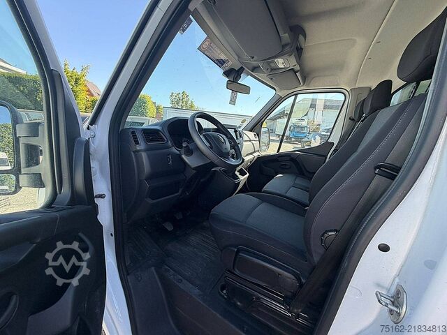 Koffer RENAULT MASTER 2.3 Bakwagen Laadklep!