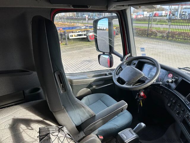 Farliga ämnen Volvo FH 13.420 GLOBETROTTER, ADR, Euro5, VEB, B Truck
