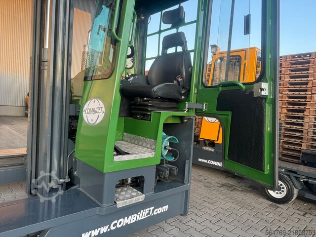 Stivuitor cu patru direcții Combilift C5000 / 5500 mm / free lift