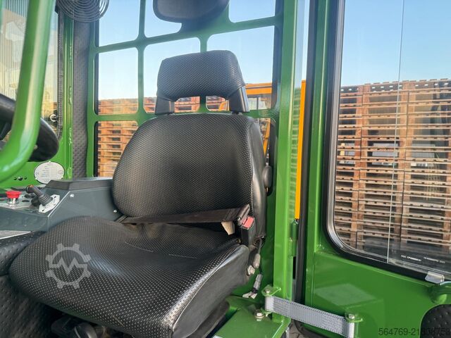 Stivuitor cu patru direcții Combilift C5000 / 5500 mm / free lift